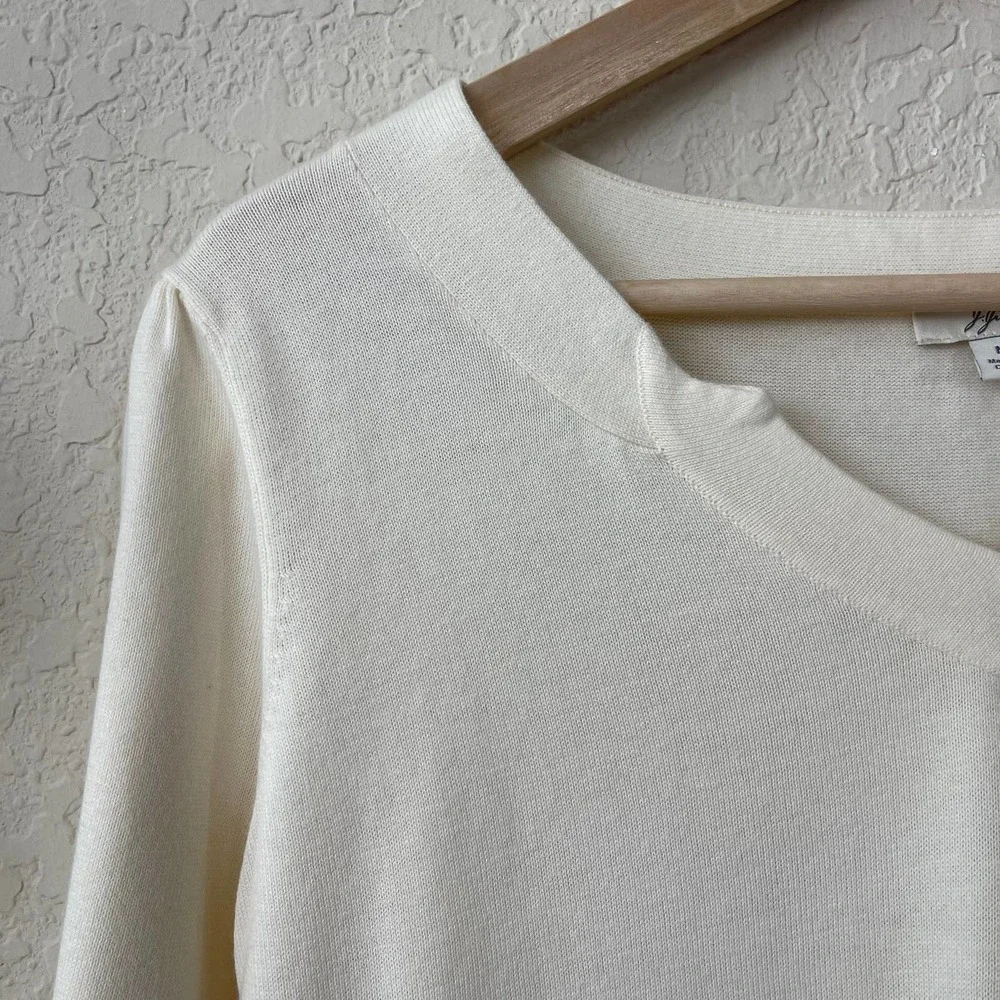 J .JILL | SWEATER SIZE MEDIUM CREAM LONG SLEEVES V-NECK - Picture 3 of 9